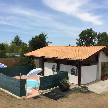 Holiday home Des Phares - Day Cruise En Bateau Prive, Peche En Mer, Et Visite Guidee Des Chateaux Du Medoc
